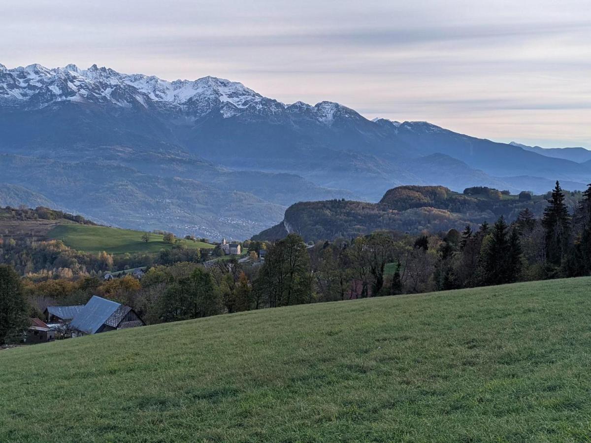Appartement De Plain-Pied En Montagne Avec Vue Merveilleuse Sur Le Massif De Belledonne Saint Bernard du Touvet Εξωτερικό φωτογραφία