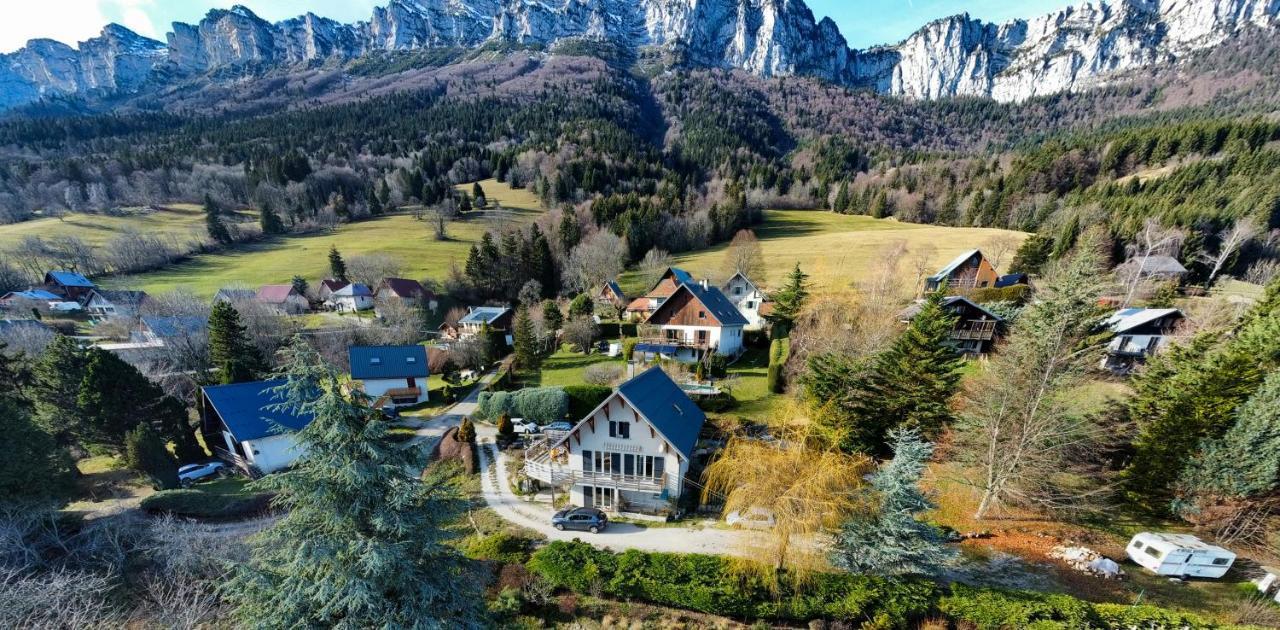 Appartement De Plain-Pied En Montagne Avec Vue Merveilleuse Sur Le Massif De Belledonne Saint Bernard du Touvet Εξωτερικό φωτογραφία